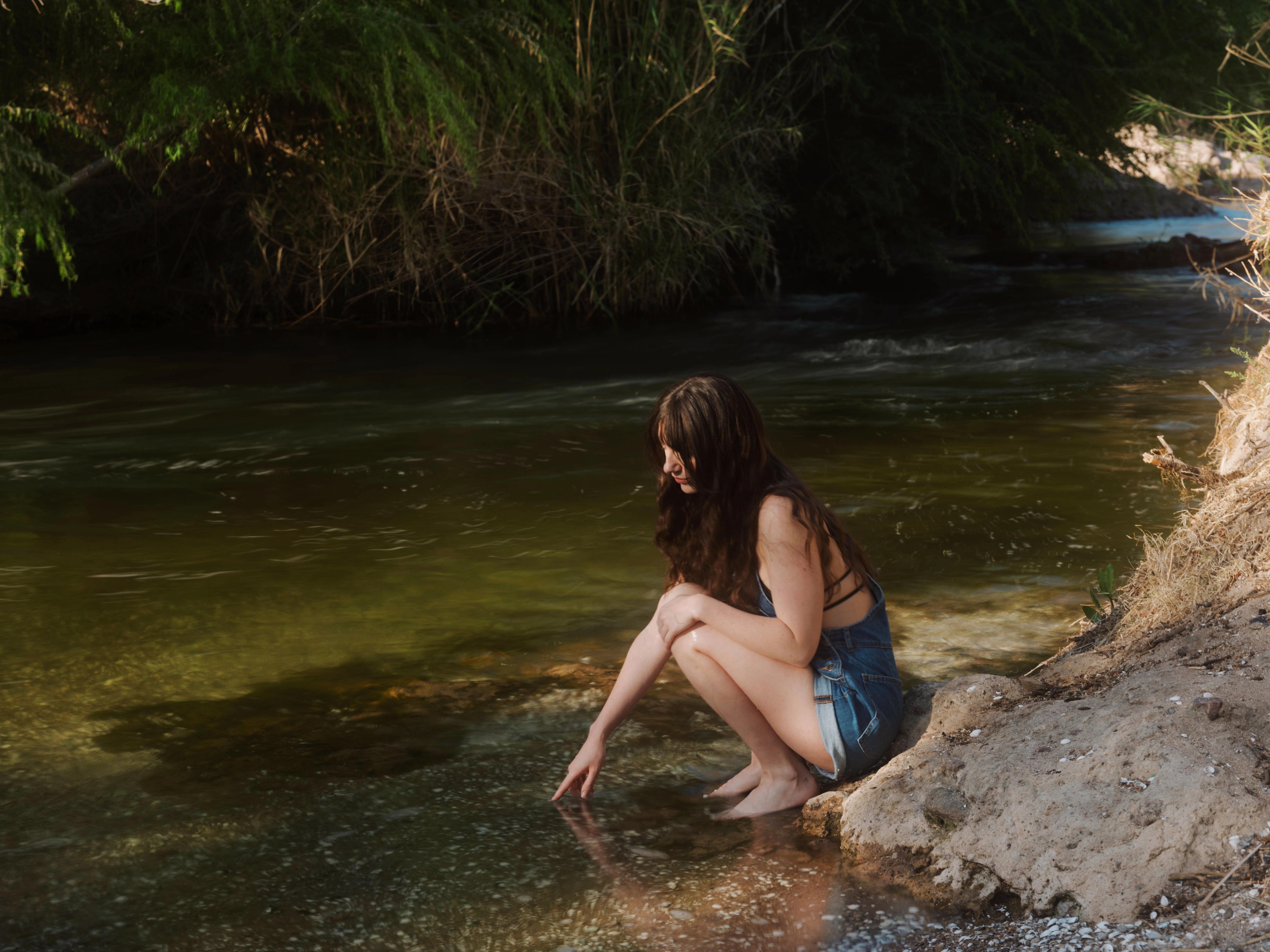 Moment CineBloom VND Review: The Simple Filter That Changed How I Shoot Portraits
