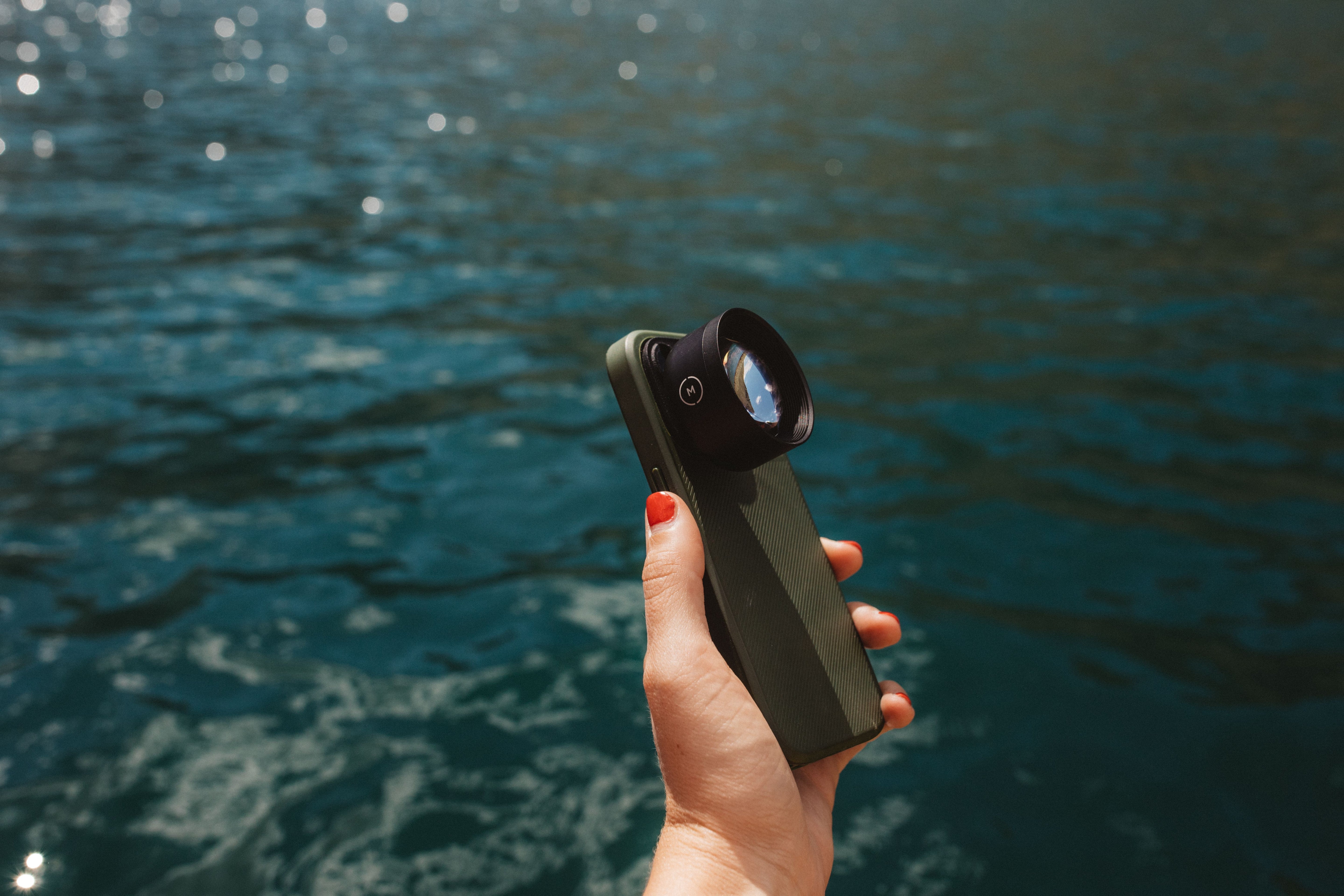 Understanding Mobile Lens Behavior: Flares, Ghosting, & Aberrations