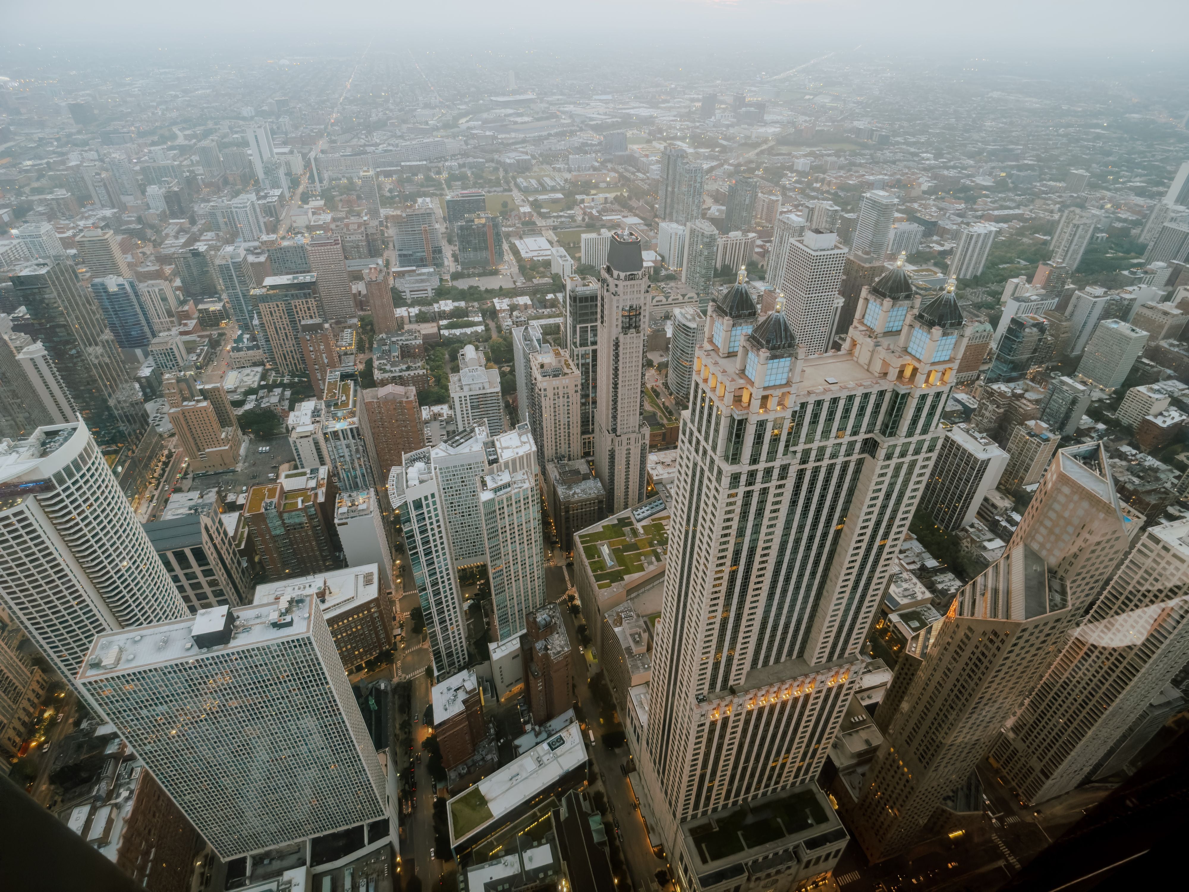 Shooting with Moment's Mobiles Lenses on iPhone in Chicago