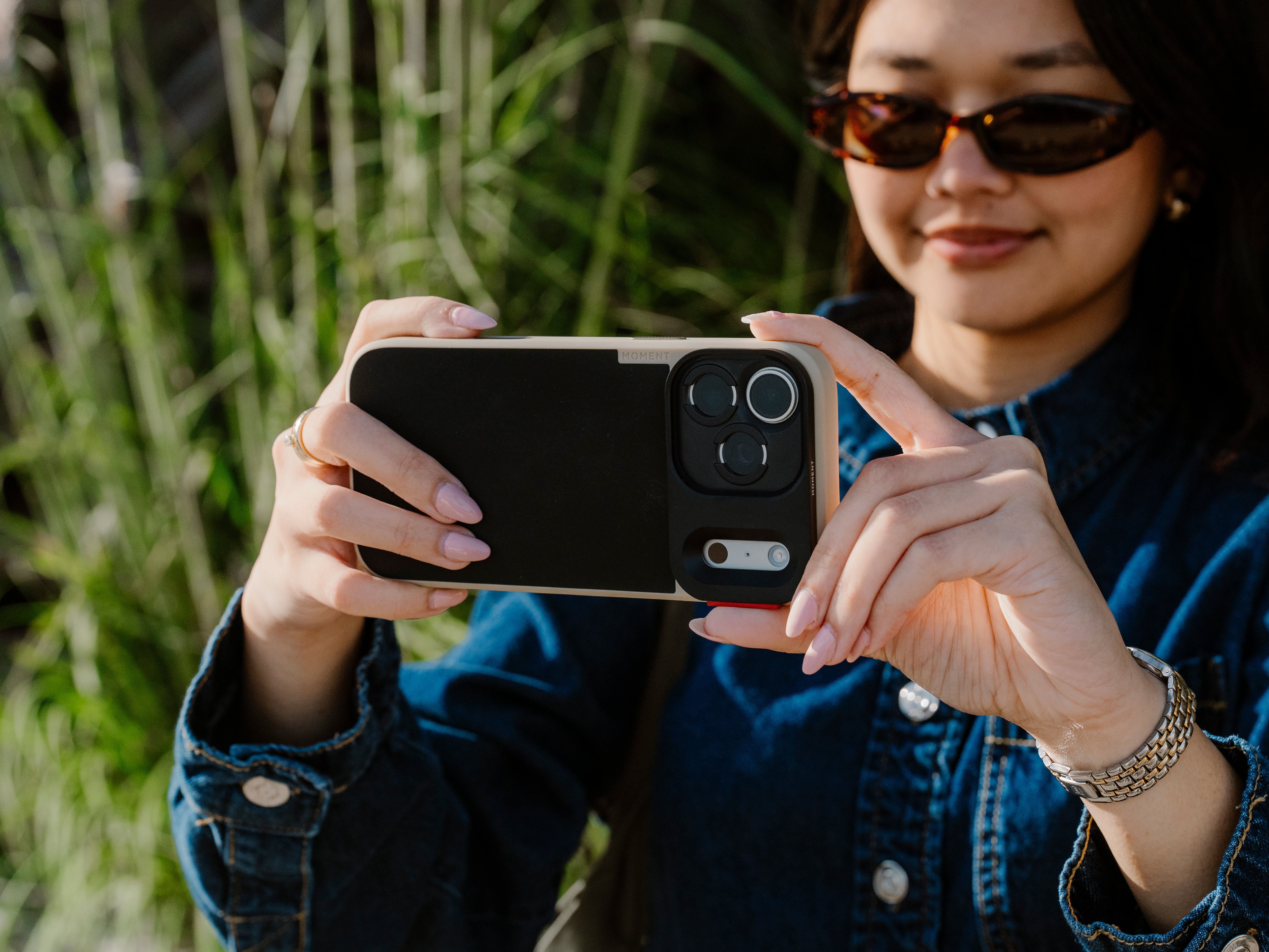 Top 6 Camera Phones for Mobile Photo & Video
