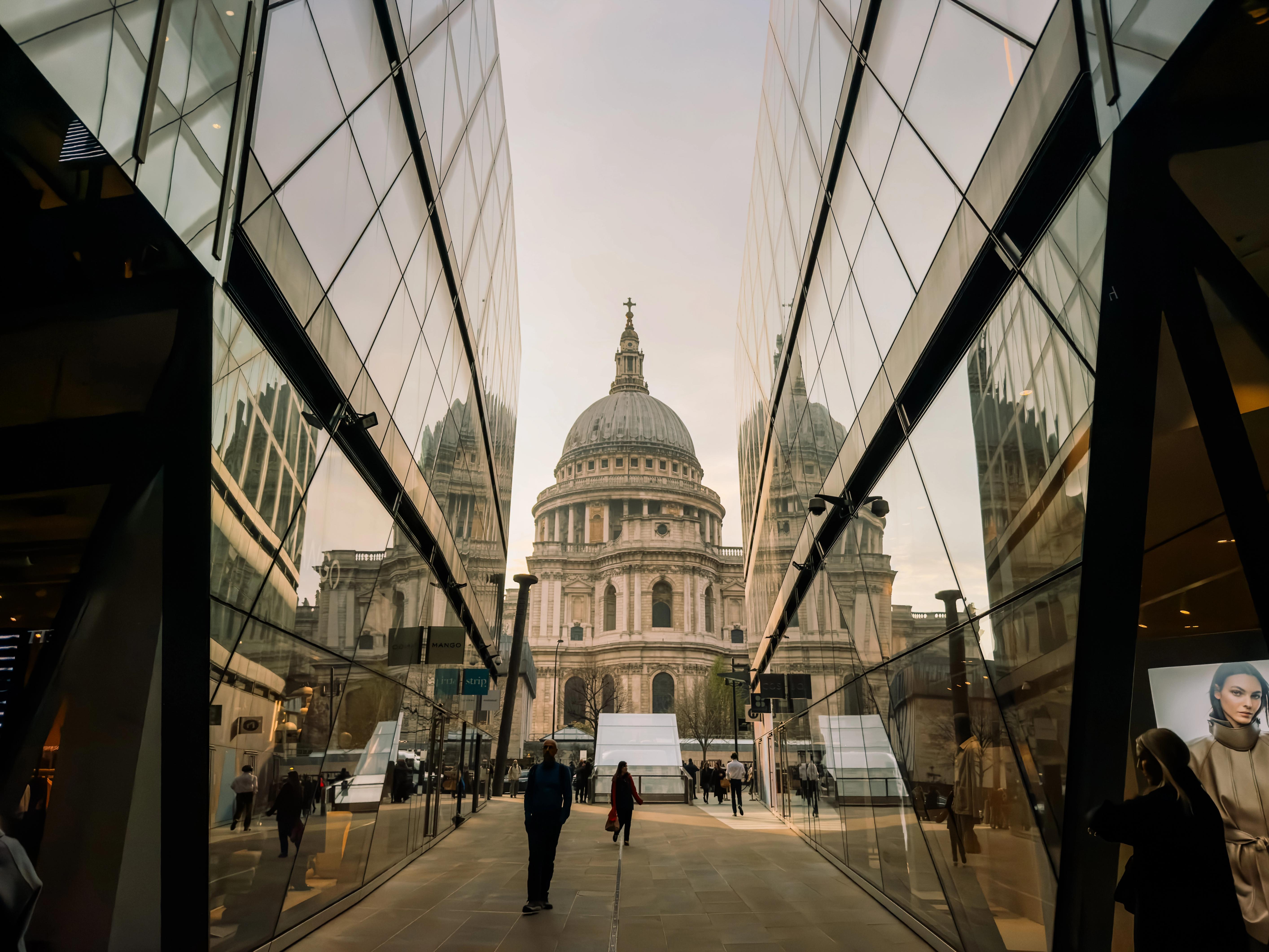 8 Tips for Shooting Better Travel Photos On Your iPhone