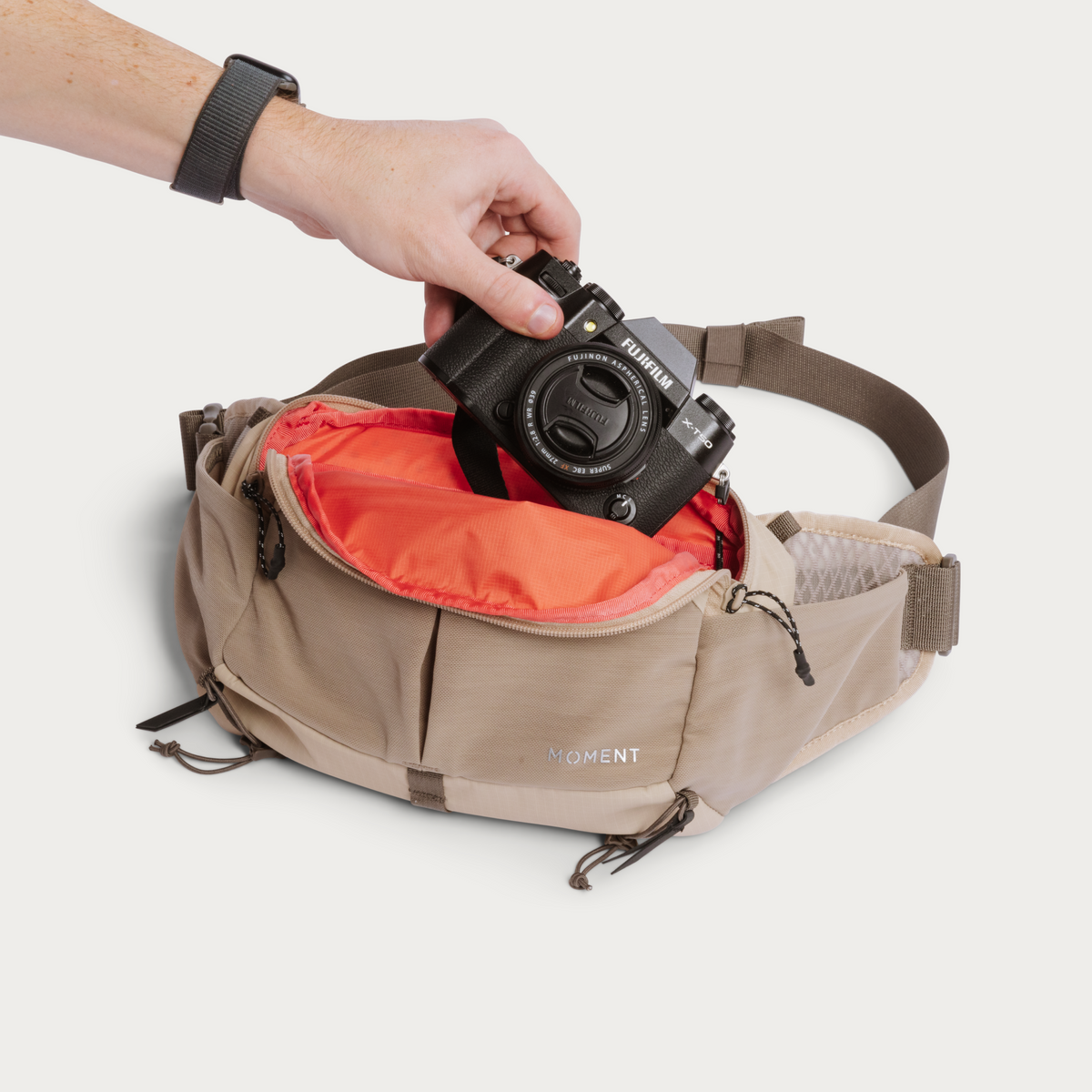 Slate 4L Camera Sling