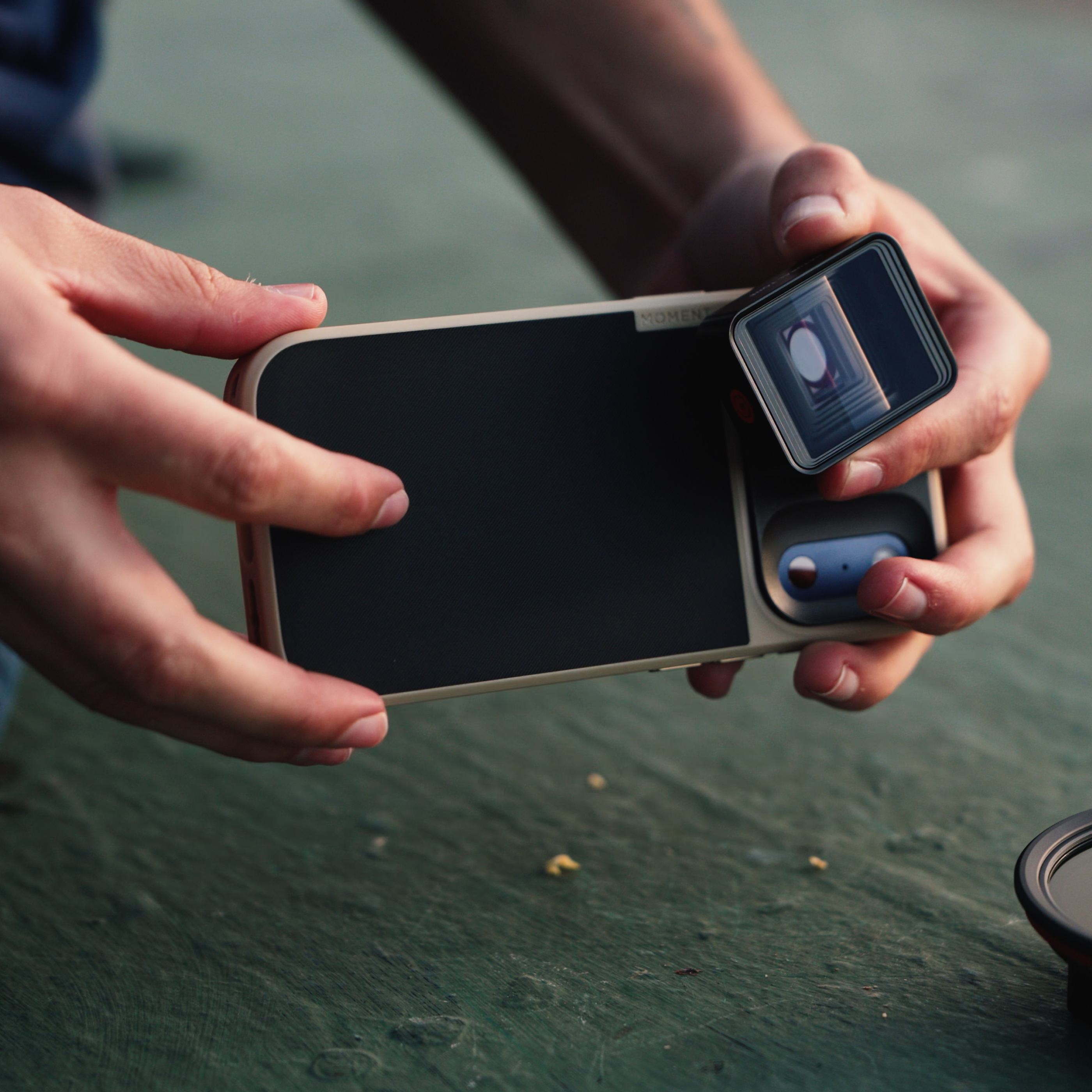 Anamorphic 1.55x Mobile Lens (T-Series)