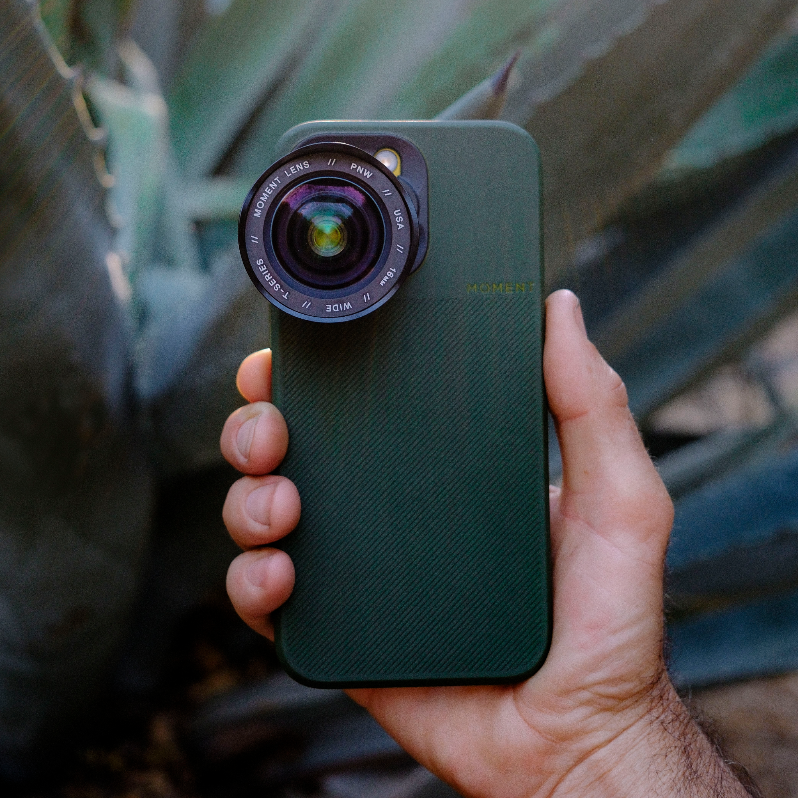 Wide 16mm II & 18mm Mobile Lens (T-Series)