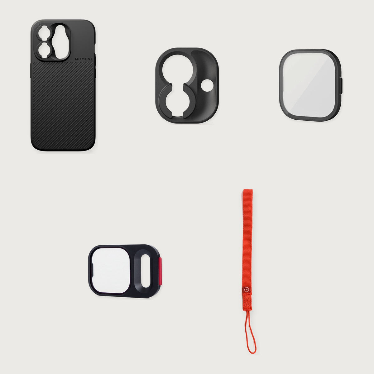Camera Case for iPhone 15 Essential Kit — iPhone 15 Pro / Black / Red