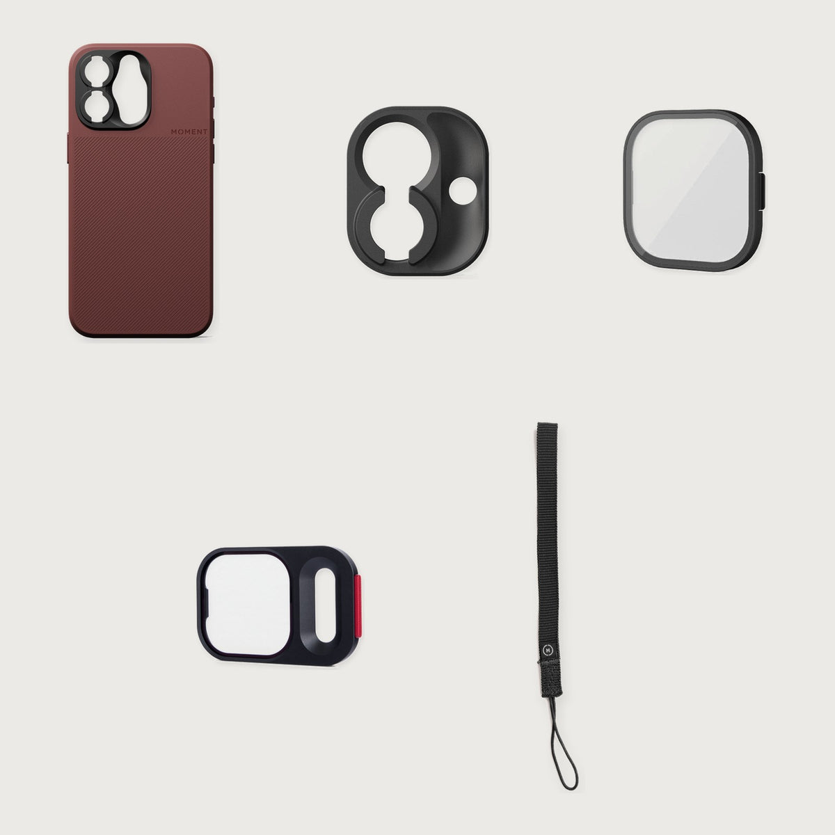 Camera Case for iPhone 15 Essential Kit — iPhone 15 Pro / Red Clay / Black