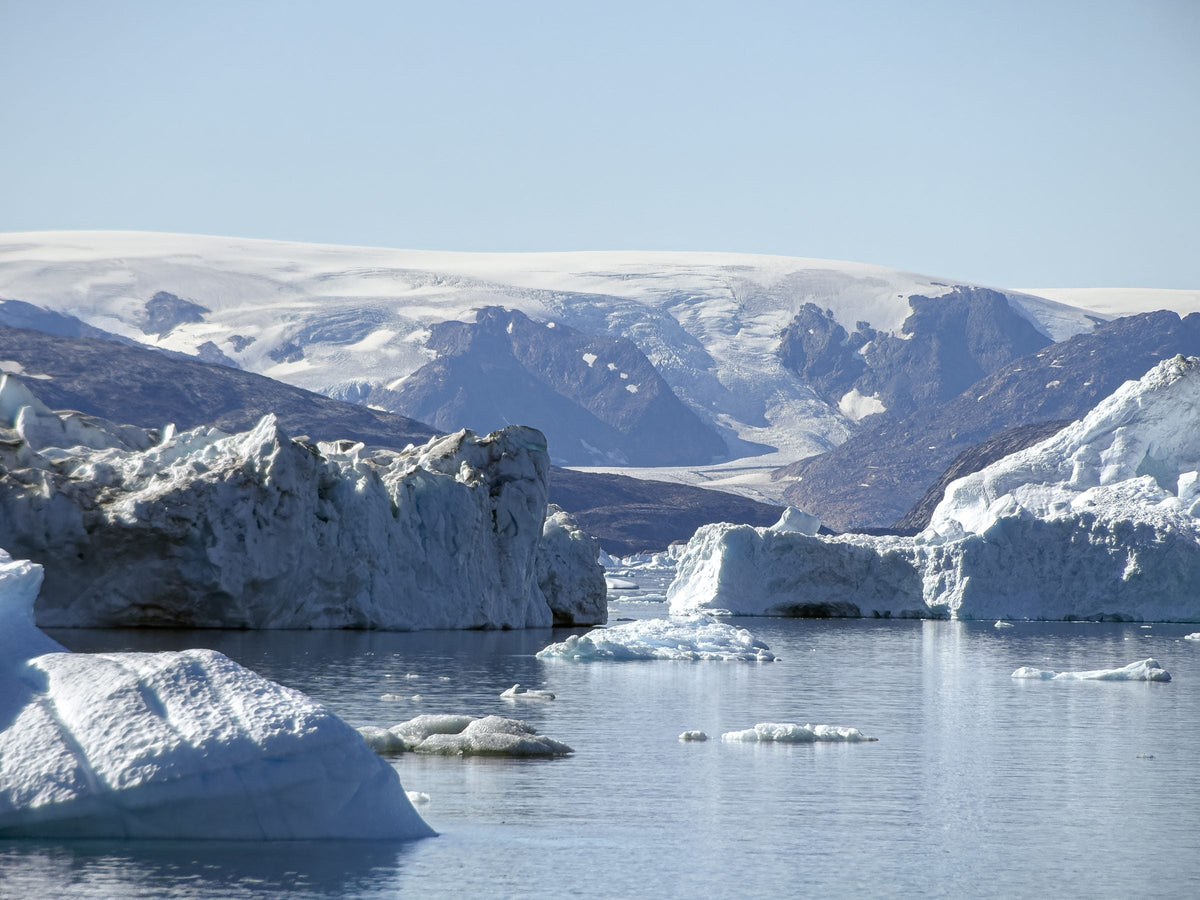 Shot on Moment SuperTele 240mm in Greenland