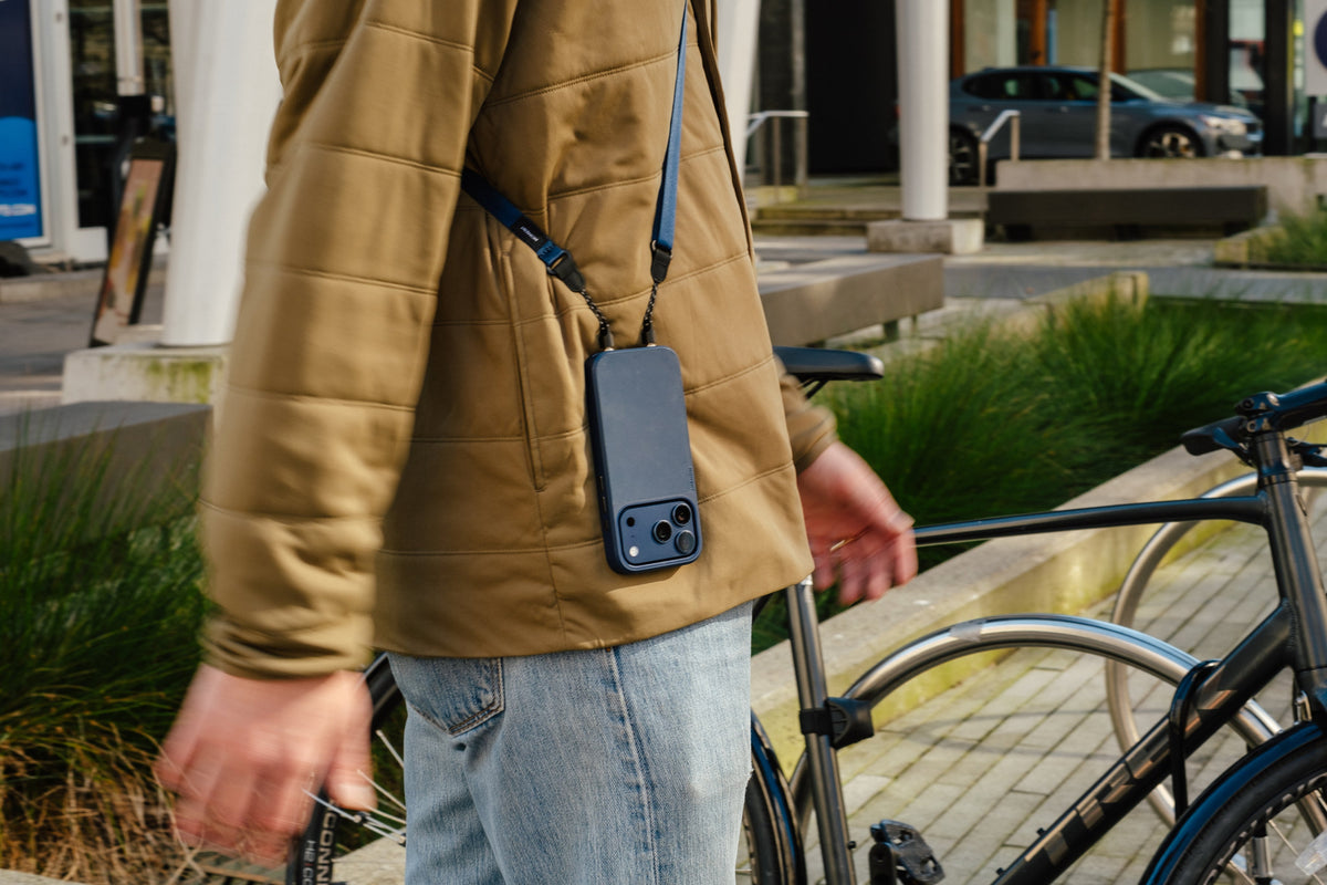 iPhone 17 Camera Case Field Test: The Only Case I Use
