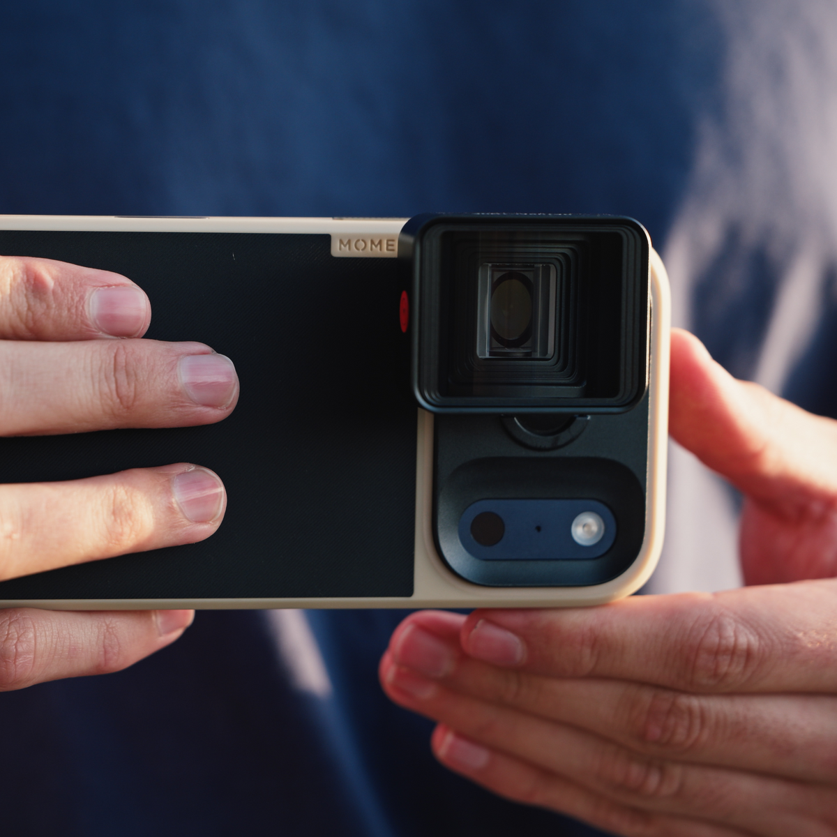 Anamorphic 1.55x Mobile Lens (T-Series)