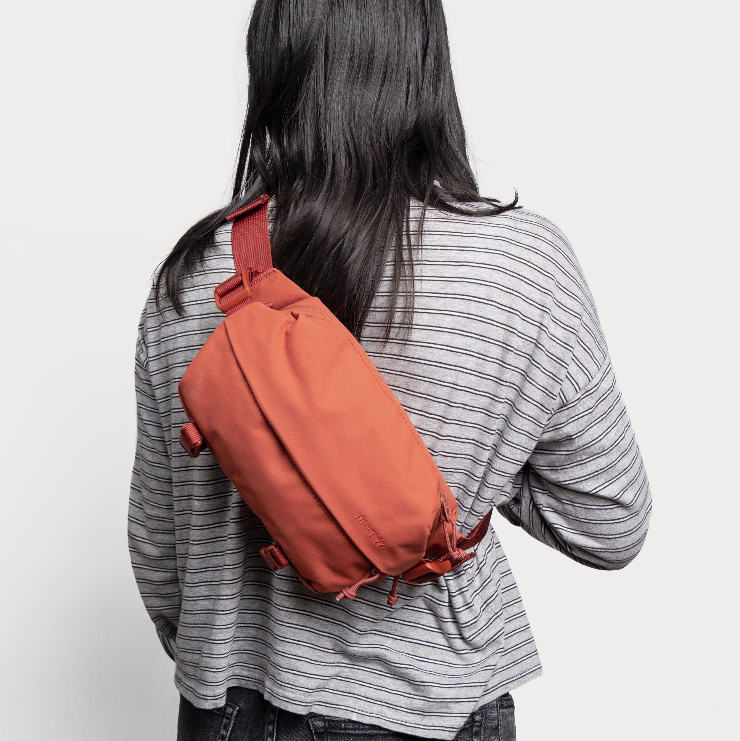 Fanny Sling 2L